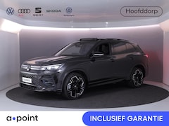 Volkswagen Tiguan - 1.5 eHybrid R-Line Edition 272 pk Automaat (DSG) | Verlengde garantie | Navigatie | Panora