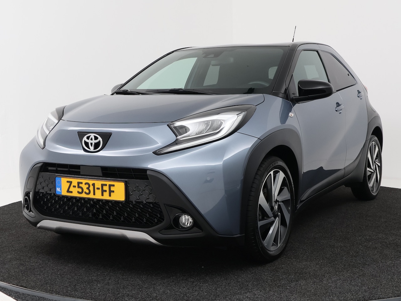 Toyota Aygo X - 1.0 VVT-i S-CVT Envy | Navigatie | PDC | - AutoWereld.nl