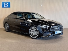 Mercedes-Benz C-klasse - 300 AMG STYLING-BURMESTER-TREKHAAK-NIGHT-SFEERVERLICHTING-MULTISPAAKS VELGEN