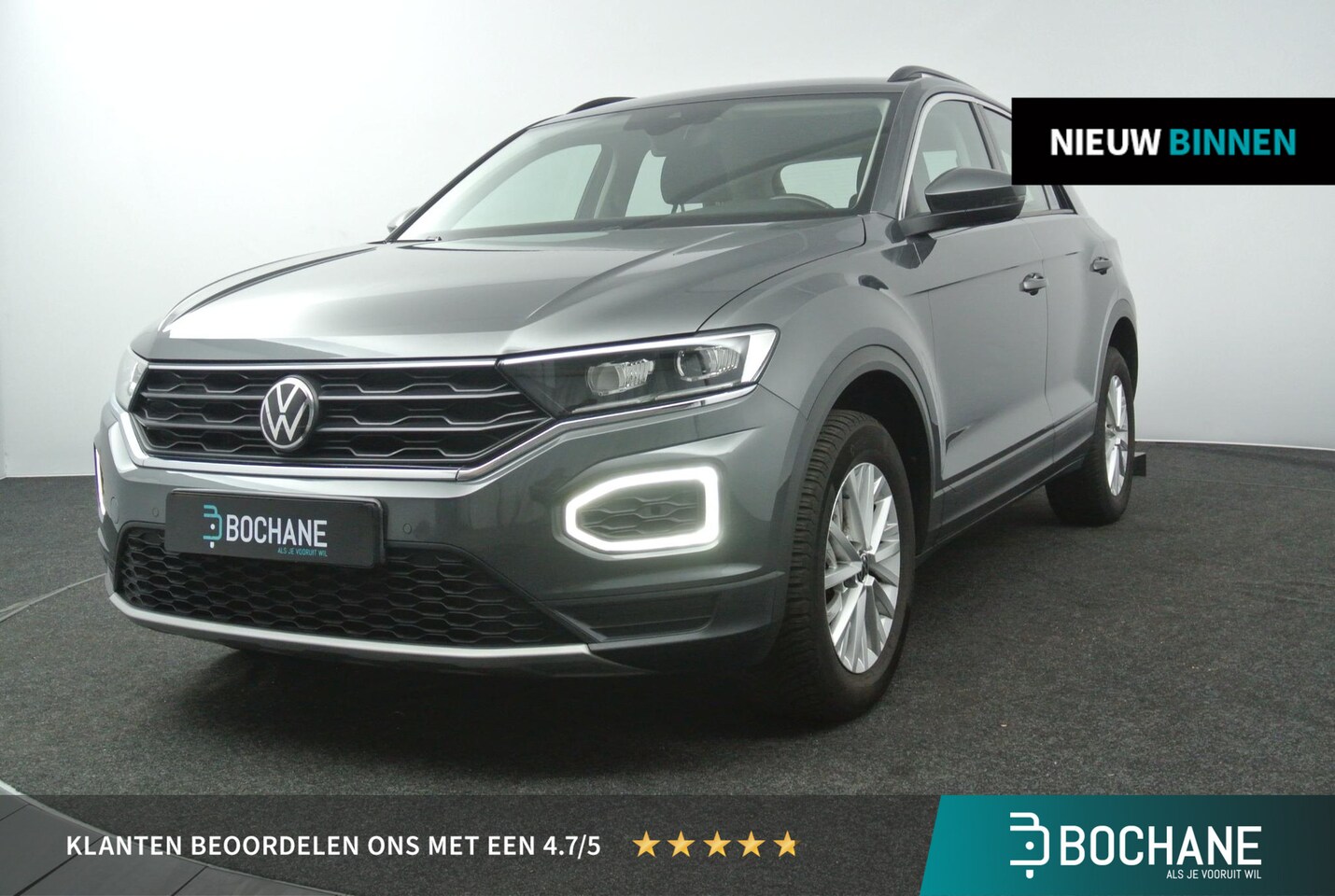 Volkswagen T-Roc - 1.0 TSI 110pk Style | Winterpakket | Trekhaak | Carplay/Android Auto | Climate Control | - AutoWereld.nl