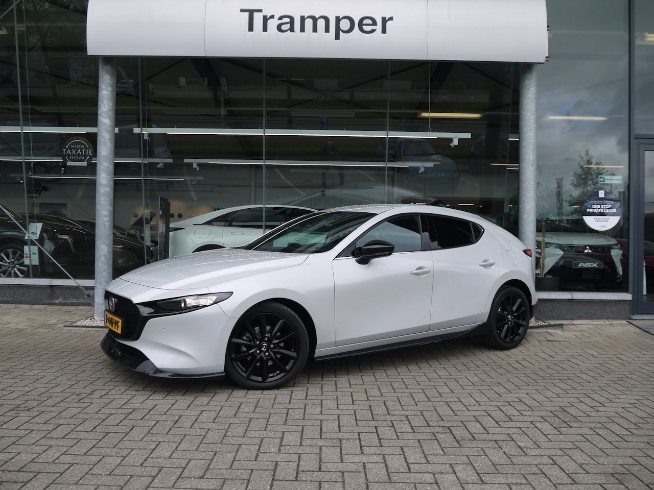 Mazda 3 - 2.0 e-SkyActiv-X 186 Homura|Aeropakket|Rijklaar - AutoWereld.nl