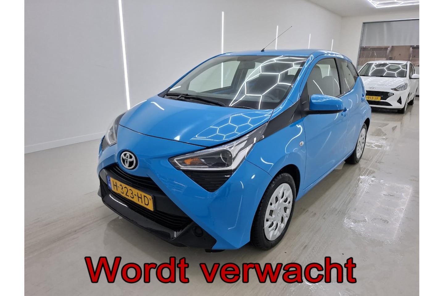 Toyota Aygo - 1.0 VVT-i x-play 1.0 VVT-i x-play - AutoWereld.nl