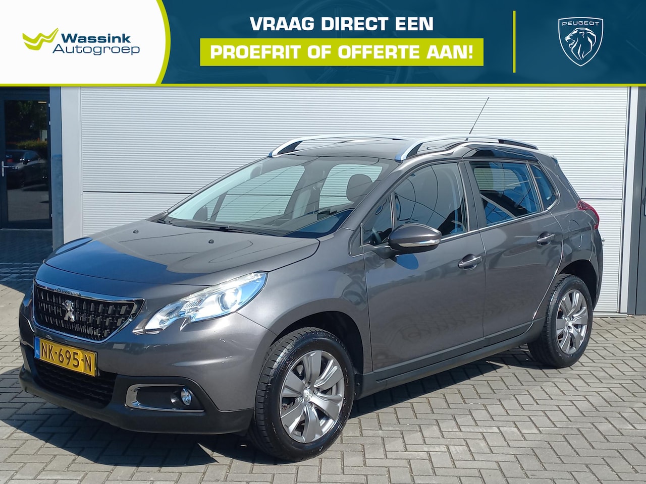 Peugeot 2008 - 1.2 PureTech Blue Lion Navigatie I Panoramadak I Parkeerhulp achter - AutoWereld.nl
