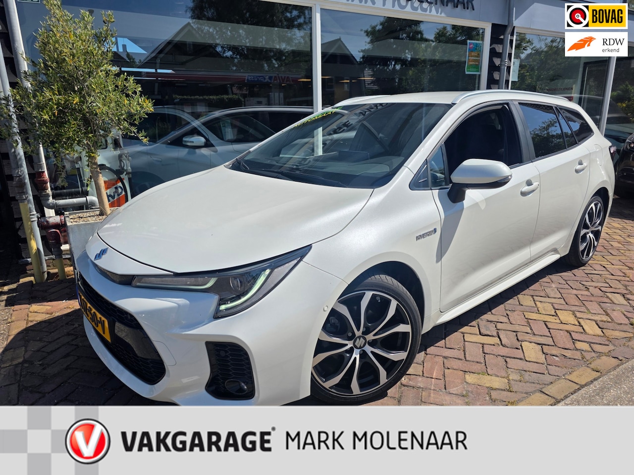 Suzuki Swace - 1.8 Hybrid,style/ executive,mooie kleur,trekhaak,lage km - AutoWereld.nl