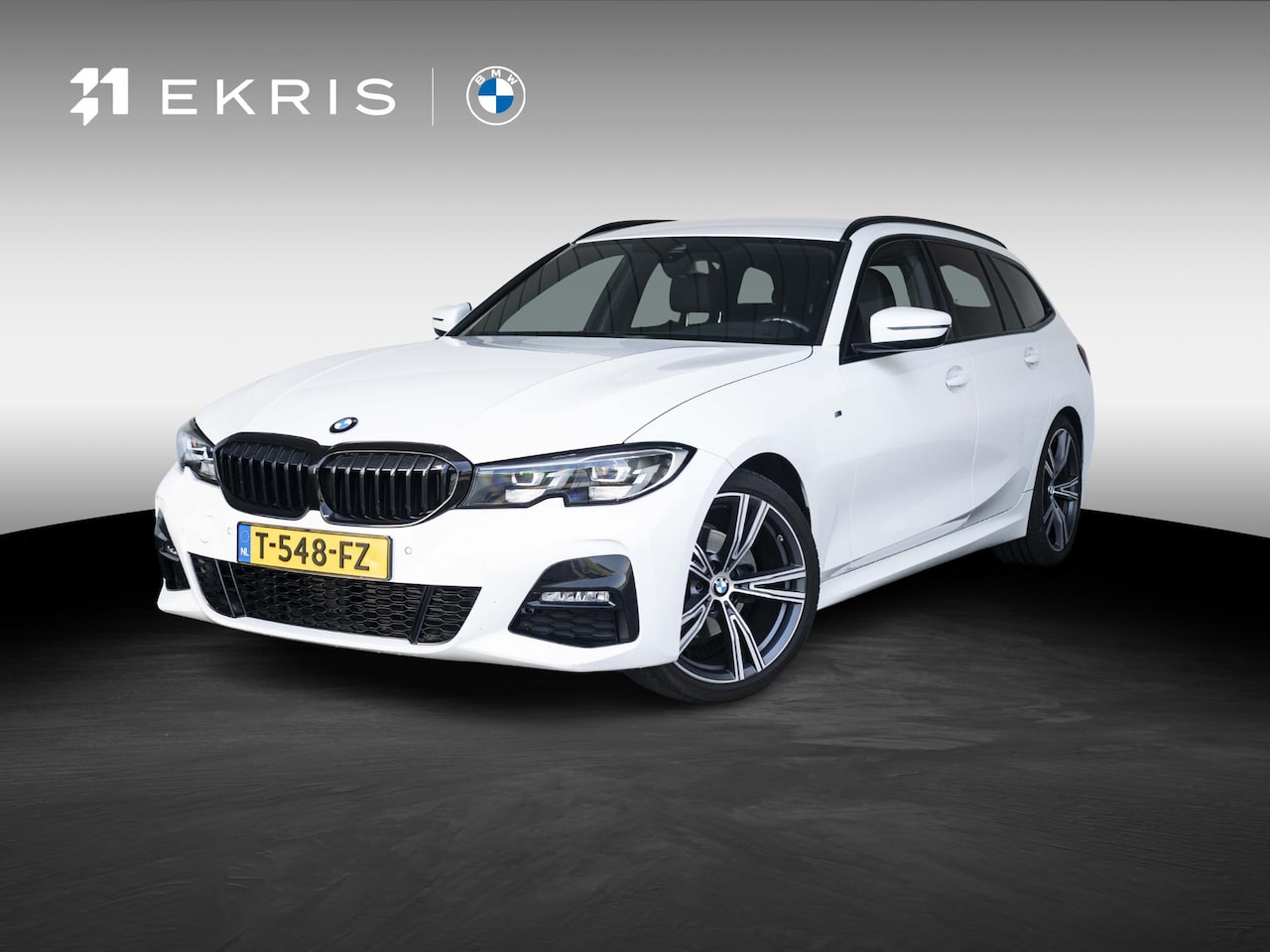 BMW 3-serie Touring - 320i | M Sportpakket | 19 inch | Comfort Access | Sportstoelen | Driving Assistant | Trekh - AutoWereld.nl