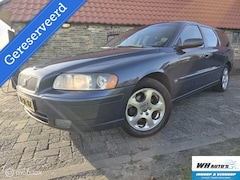 Volvo V70 - 2.4D Momentum rijdt goed