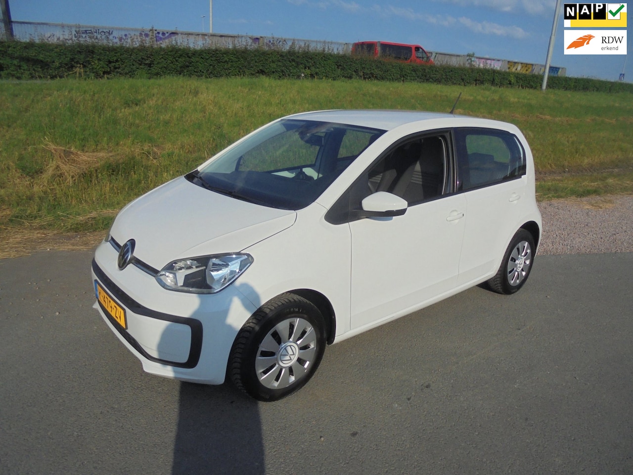 Volkswagen Up! - Volkswagen Up 1.0 benzine 5 deurs airco 81.000km eerste eigenaar - AutoWereld.nl