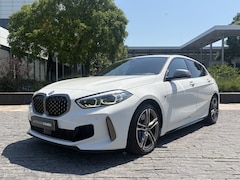 BMW 1-serie - M135i xDrive High Executive Edition / Head up / Driving Assistant / leder
