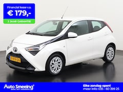 Toyota Aygo - 1.0 VVT-i x-play Automaat | Zondag Open