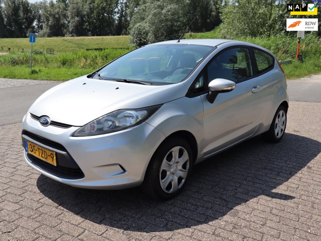 Ford Fiesta - 1.25 Champion 1.25 Champion - AutoWereld.nl