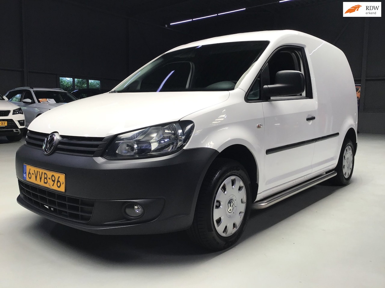 Volkswagen Caddy - 1.6 TDI Go I New Apk + Kln Brt I Airco I Park. sens I Elec Pakket I Side Bars I Mistlampen - AutoWereld.nl
