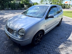 Volkswagen Polo - 1.4-16V Sportline CRUISE CONTROL Nieuwe APK