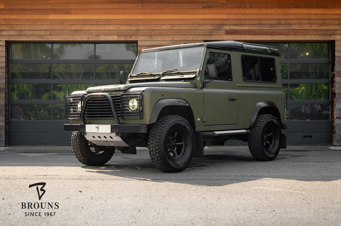 Land Rover Defender 90 - AutoWereld.nl