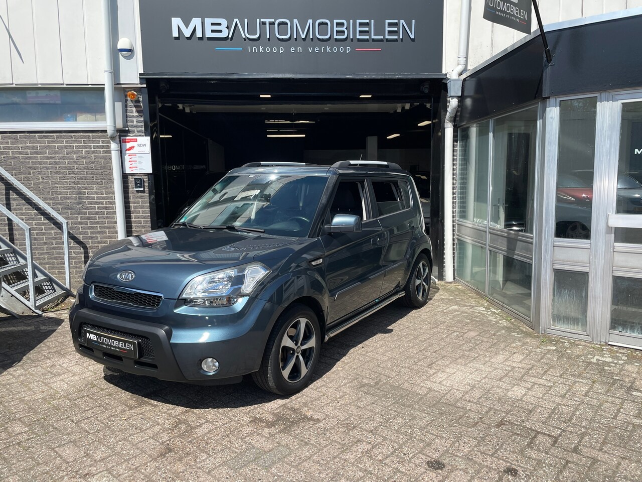 Kia Soul - 1.6 X-tra/ 1 JR APK/Nap/Airco/Camera/bulbars/Vol opties! - AutoWereld.nl
