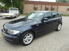 BMW 1-serie - 118i Business Line