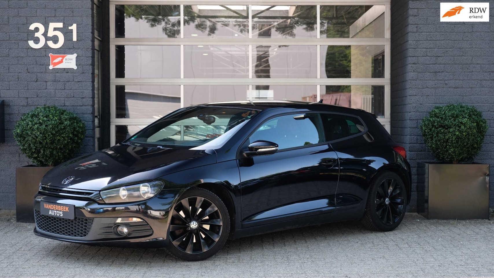 Volkswagen Scirocco - 2.0 TSI 200PK Sport / Comfort Dynaudio Navi - AutoWereld.nl