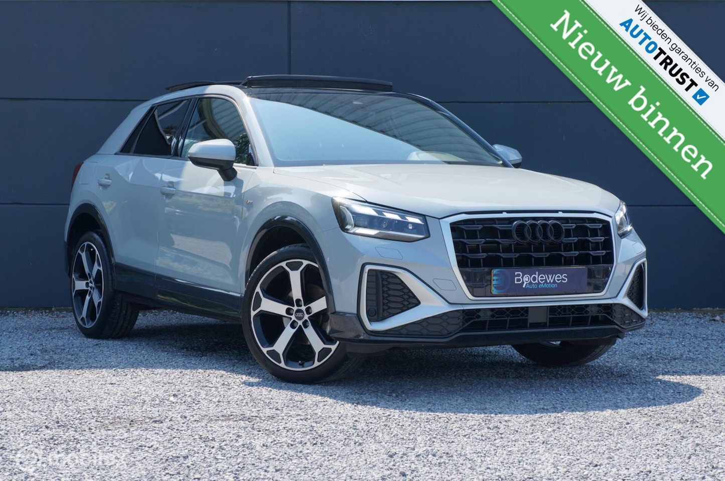 Audi Q2 - 35 TFSI S Tronic S Edition SLine Pano Matrix Cam PDC - AutoWereld.nl