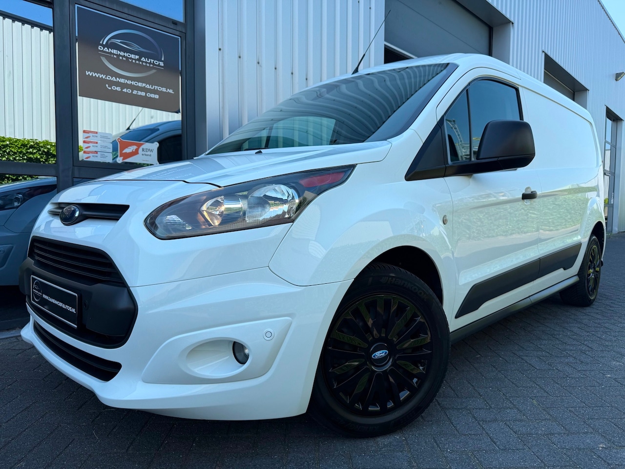 Ford Transit Connect - 1.0 benzine L2 Trend nw. Driem - AutoWereld.nl