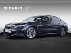 BMW 5-serie - 530e M Sport Edition | M-Sport Pakket | Stoelventilatie | Driving Assistant Plus | Harman