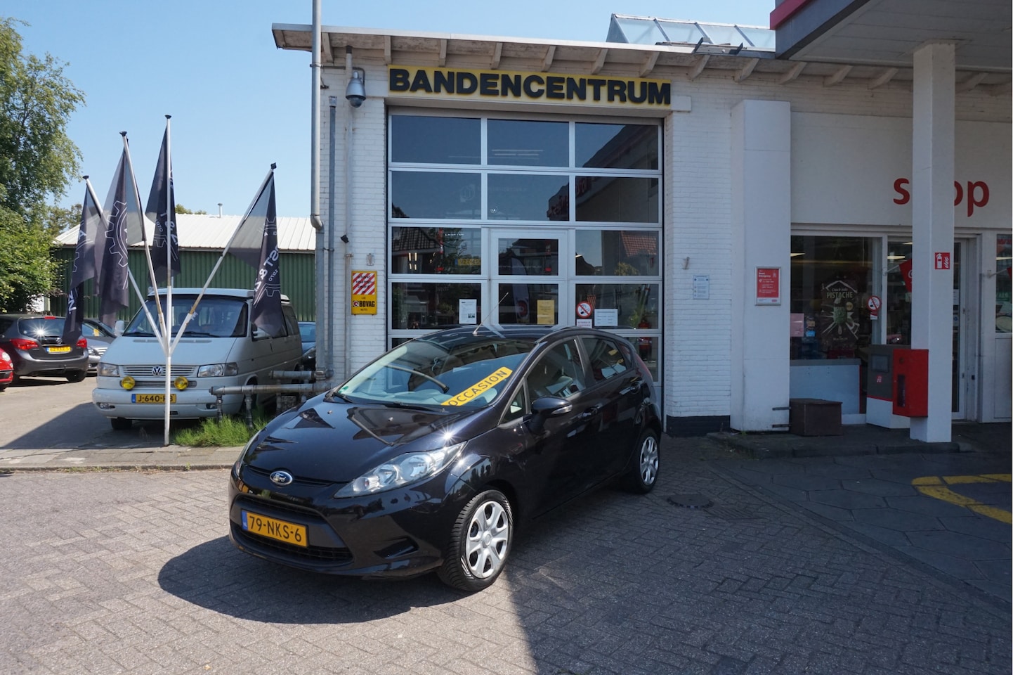 Ford Fiesta - 1.25 Limited NIEUWE DISTRIBUTIERIEM! - AutoWereld.nl