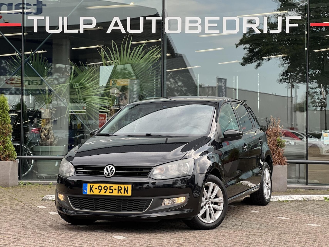 Volkswagen Polo - 1.2 TSI Comfortline 5 Deurs Airco Cruise Psensor - AutoWereld.nl