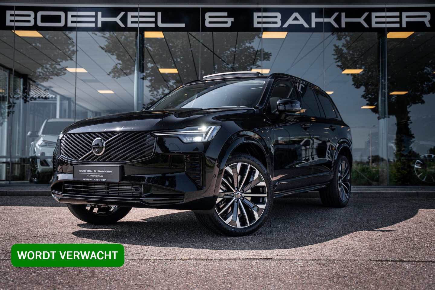 Volvo XC90 - T8 Plus Dark Facelift Plug-in hybrid AWD ** HUD ** Panodak ** 360 camera ** H&K - AutoWereld.nl