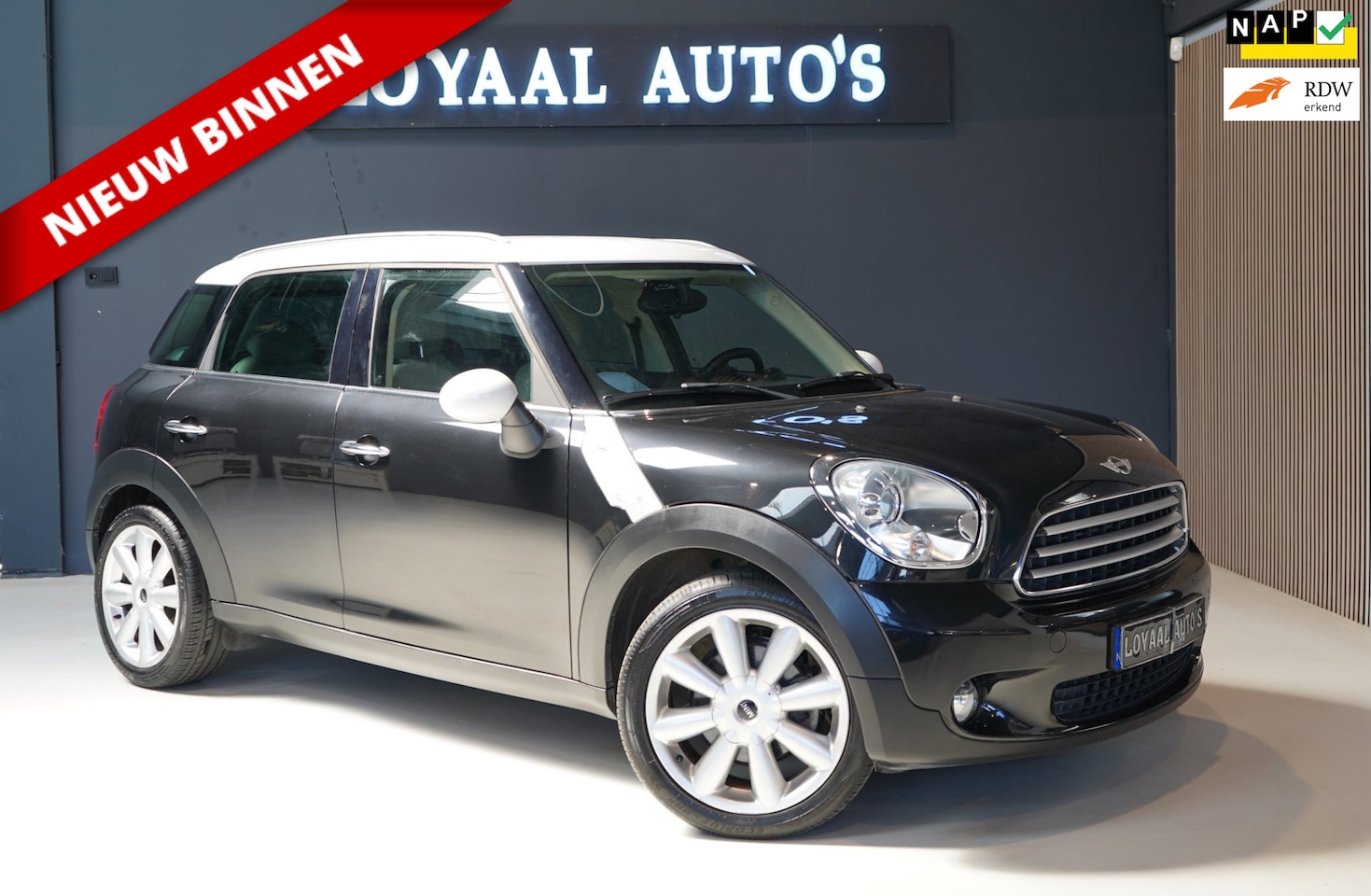 MINI Countryman - 1.6 Cooper Chili | AUTOMAAT | AIRCO | ELEK.RAMEN | NAP | APK. - AutoWereld.nl
