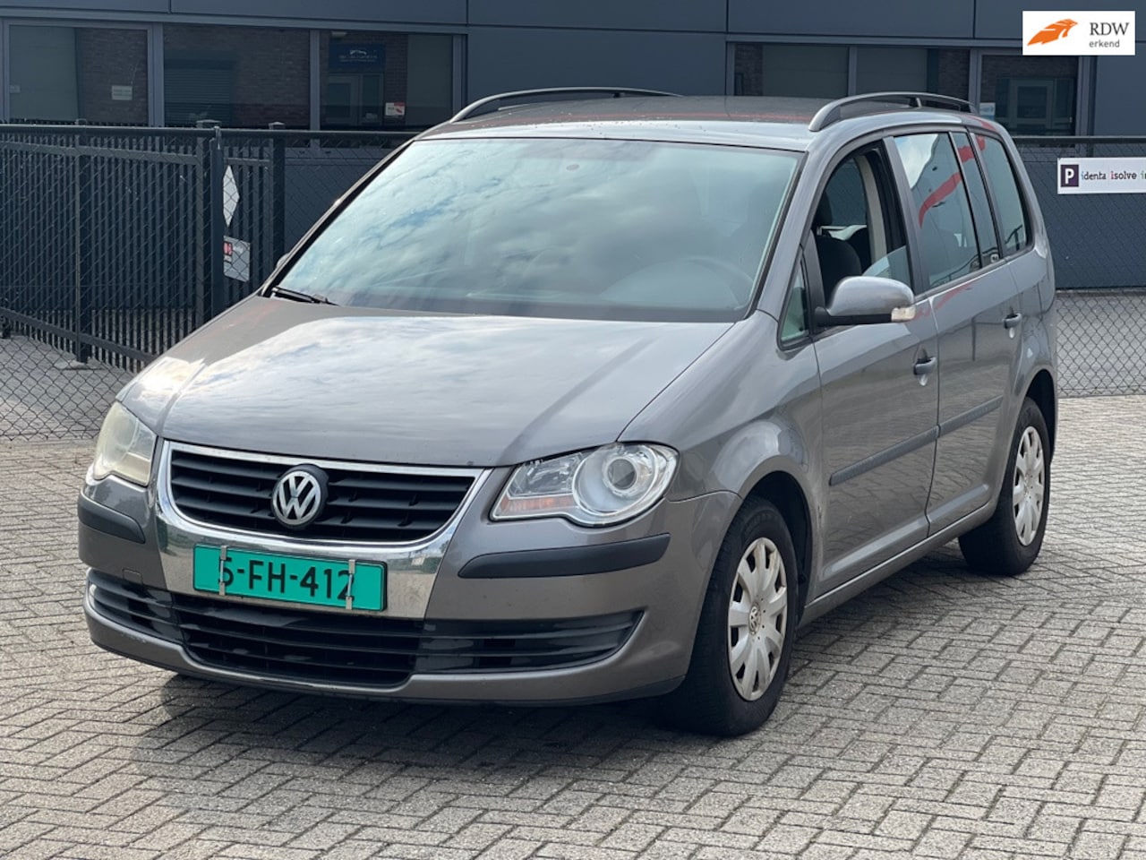 Volkswagen Touran - 1.6 Optive I 1.6 Optive I - AutoWereld.nl