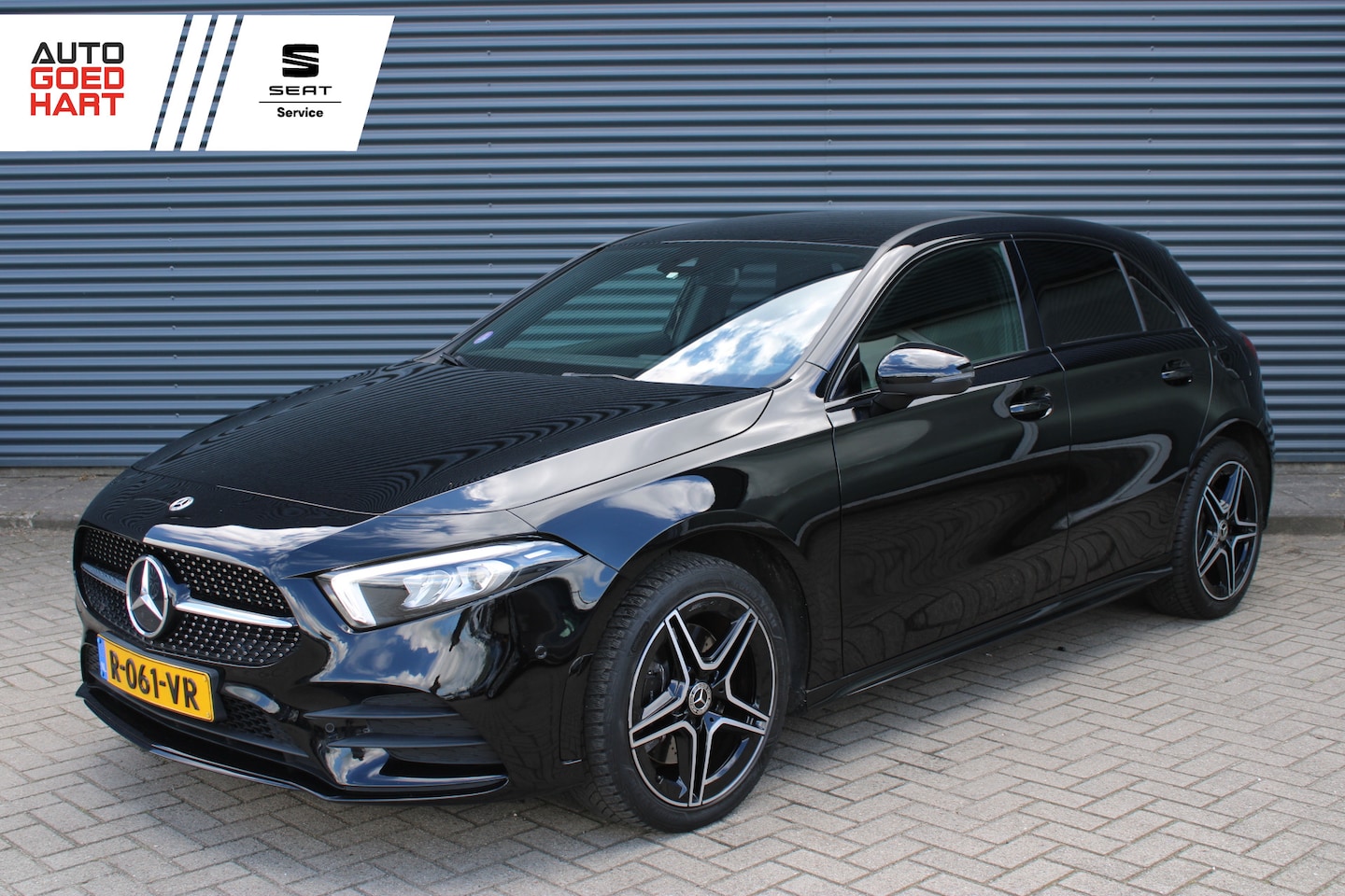 Mercedes-Benz A-klasse - 250 e AMG Line Sfeerverlichting Camera Stoelverwarming - AutoWereld.nl