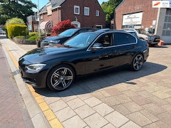 BMW 3-serie - 320i High Executive automaat