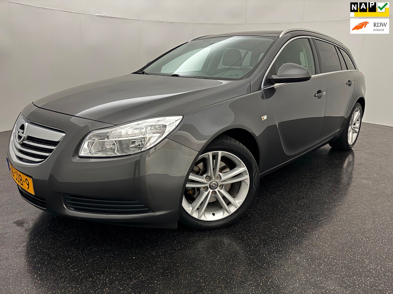 Opel Insignia Sports Tourer - 2.0 T AUT Edition - AutoWereld.nl