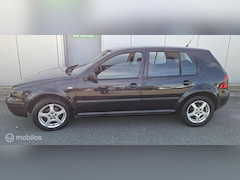 Volkswagen Golf - 1.6 Trendline apk juni 2027