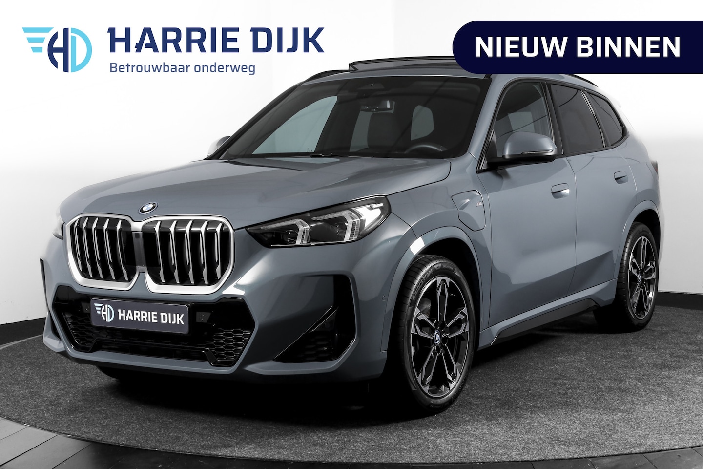 BMW X1 - xDrive25e 245 PK | M-Sport | Premium Pack | S/K-Panodak | Elek. Trekhaak | Dig. Cockpit | - AutoWereld.nl