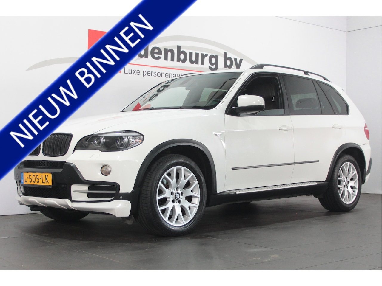 BMW X5 - xDrive30i - Automaat - Navi / Stoelverw. / Trekhaak - AutoWereld.nl