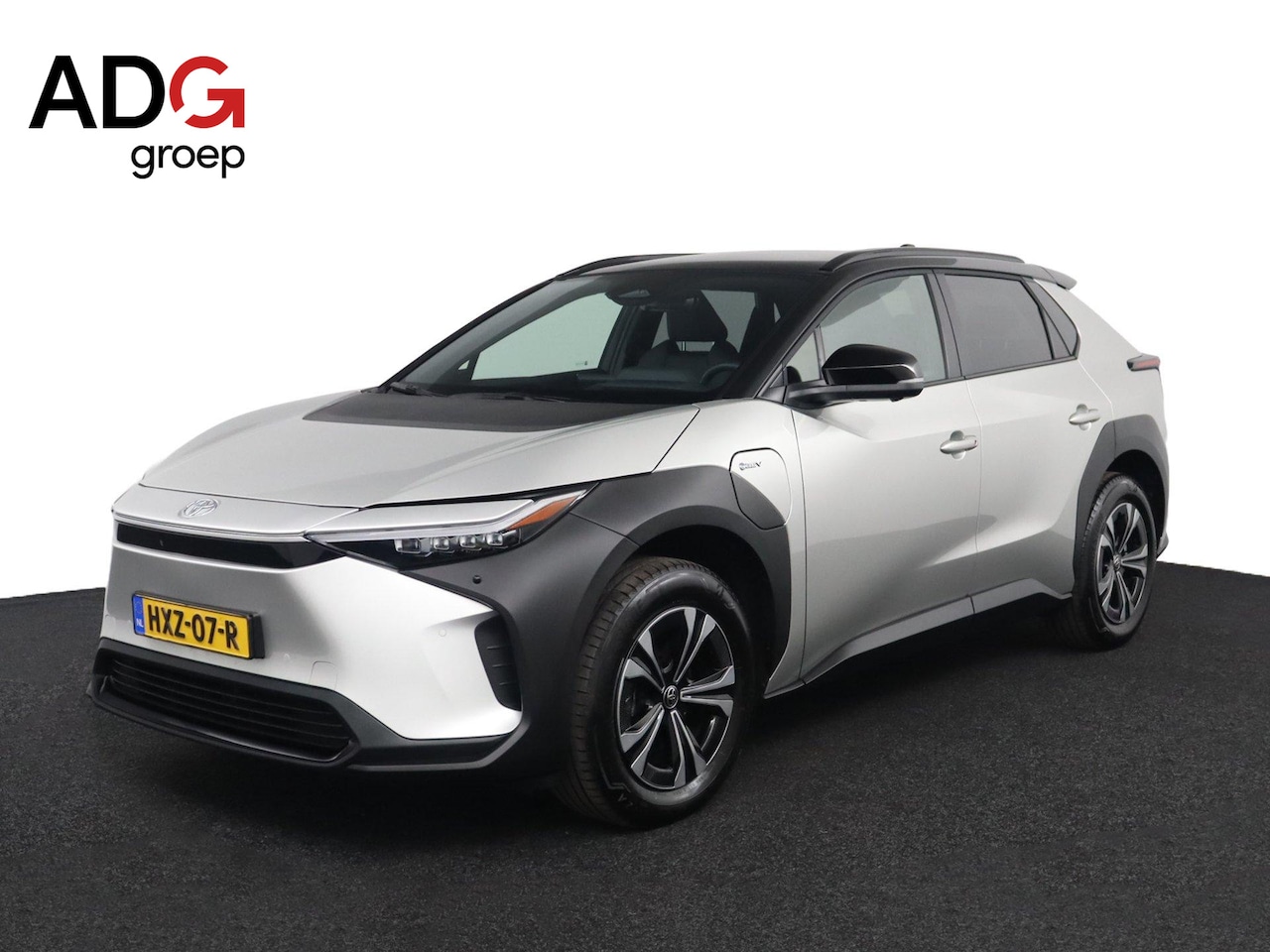 Toyota bZ4X - Dynamic 71 kWh | Panoramadak | Stoelverwarming | 360 graden camera | - AutoWereld.nl