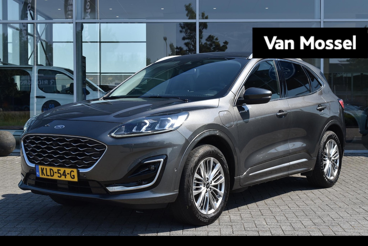 Ford Kuga - 2.5 PHEV Vignale | Elektrisch Wegklapbare Trekhaak | Climate Control | Adpatieve Cruise Co - AutoWereld.nl