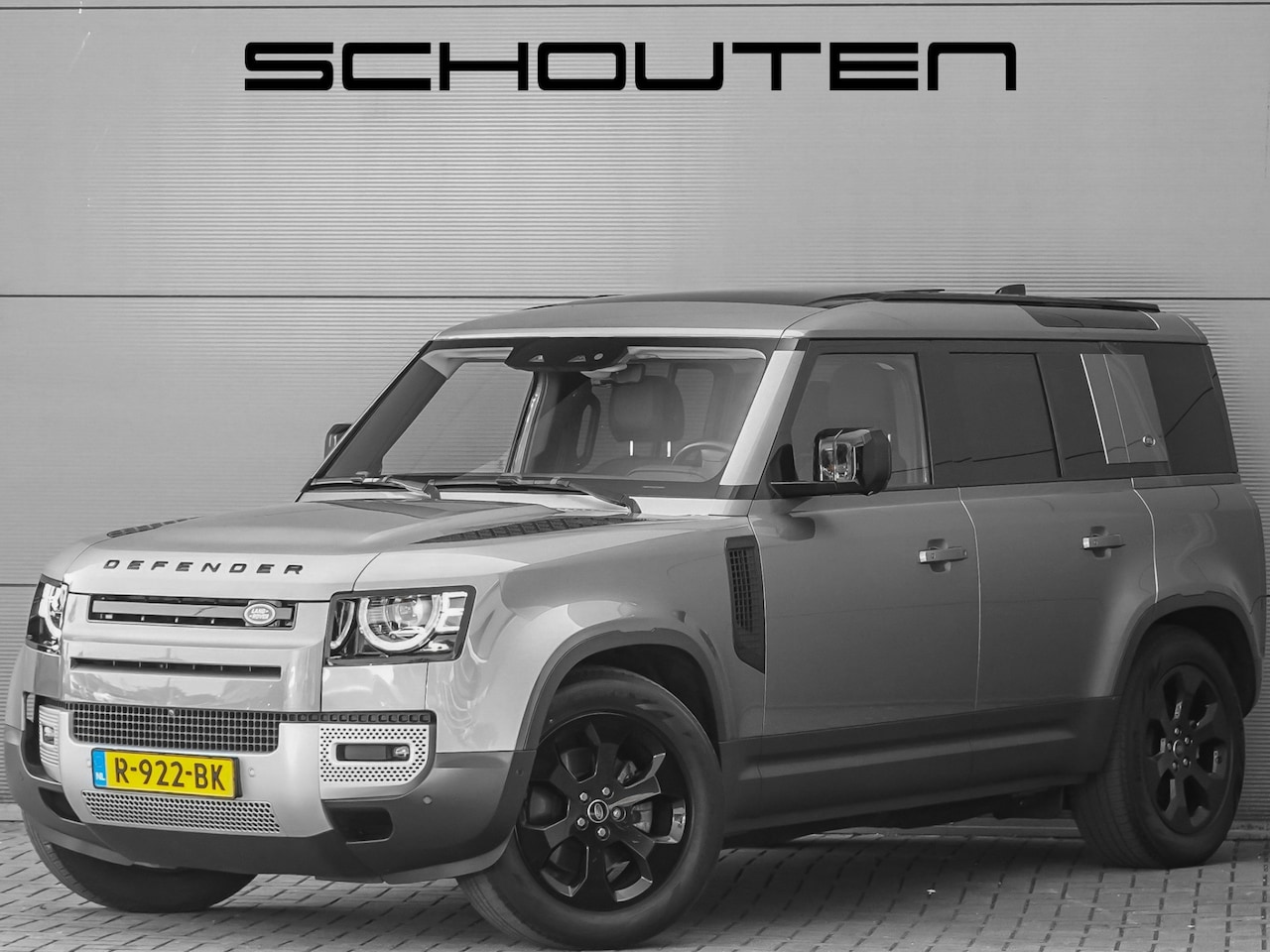 Land Rover Defender 110 - 2.0 D240 110 HSE 7-Pers Pano Trekhaak ACC Meridian - AutoWereld.nl
