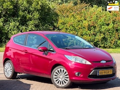 Ford Fiesta - 1.25 / NIEUW APK / AIRCO / PARKEER