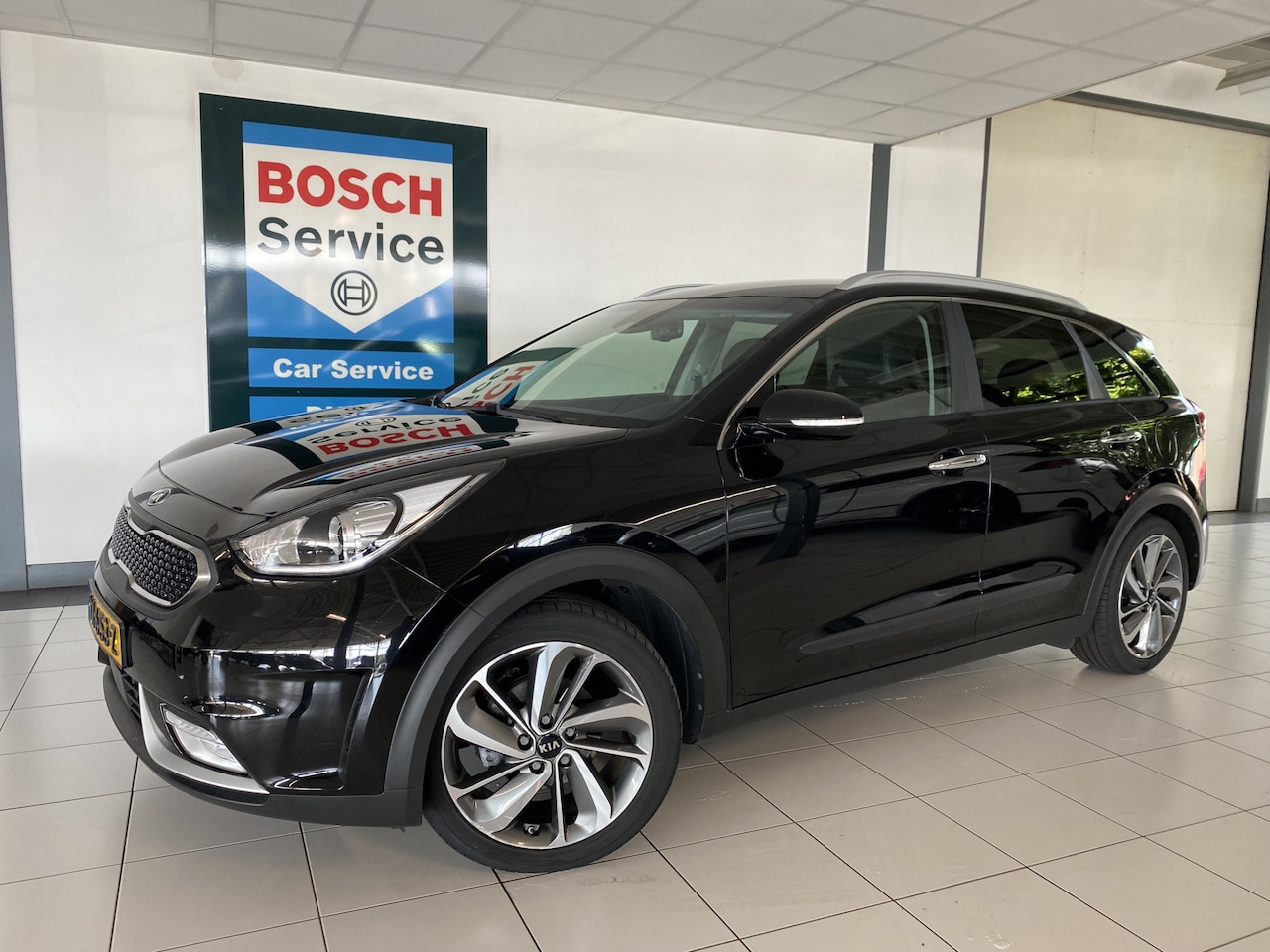 Kia Niro - 1.6 GDi Hybrid ExecutiveLine 1.6 GDi Hybrid ExecutiveLine - AutoWereld.nl