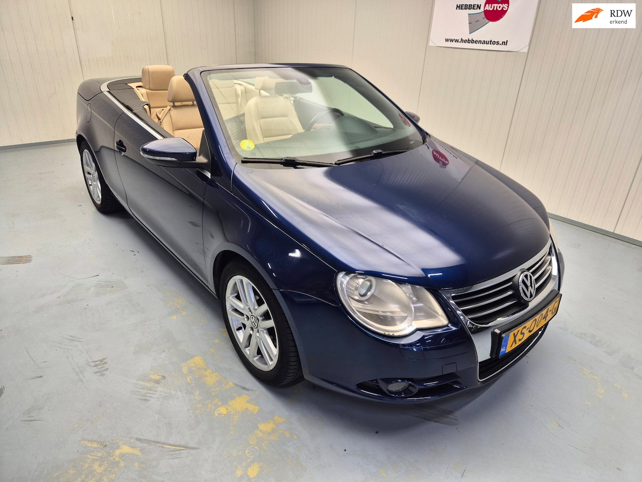 Volkswagen Eos - 2.0 T-FSI Navi leer Cruise Control Alu Electrische cabrio Kap Trekhaak - AutoWereld.nl