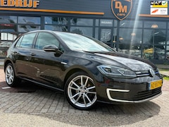Volkswagen e-Golf - E-Golf | Virtual-Cockpit | Navi | Front-Assist | Cruise |