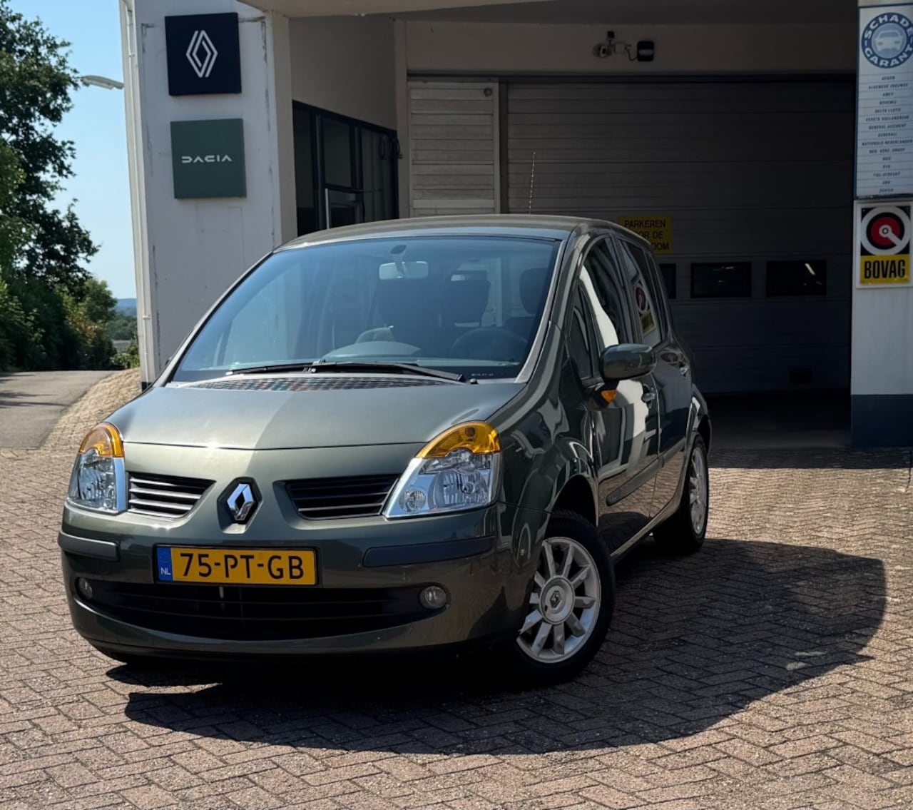 Renault Modus - 1.4-16V DYNAM.LUXE - AutoWereld.nl