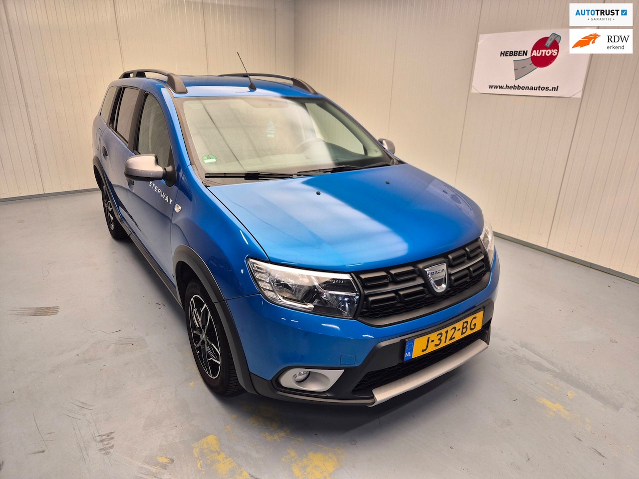 Dacia Logan MCV - 0.9 TCe Stepway Navi Cruise Control Airco Alu Velgen - AutoWereld.nl
