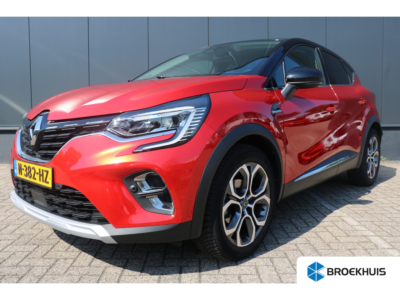 Renault Captur - 1.3 TCe 130 Edition One | Navi | Camera | PDC V+A | Keyless entry | Keyless start | Cruise - AutoWereld.nl