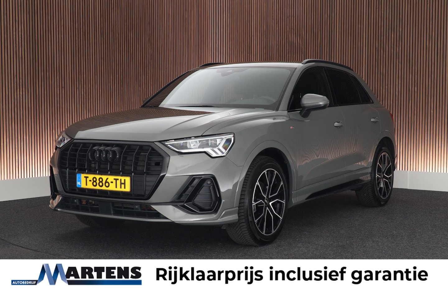 Audi Q3 - 35 TFSI 150pk S edition Black Edition Camera Stoelverwarming LED Virtual Cockpit Navigatie - AutoWereld.nl