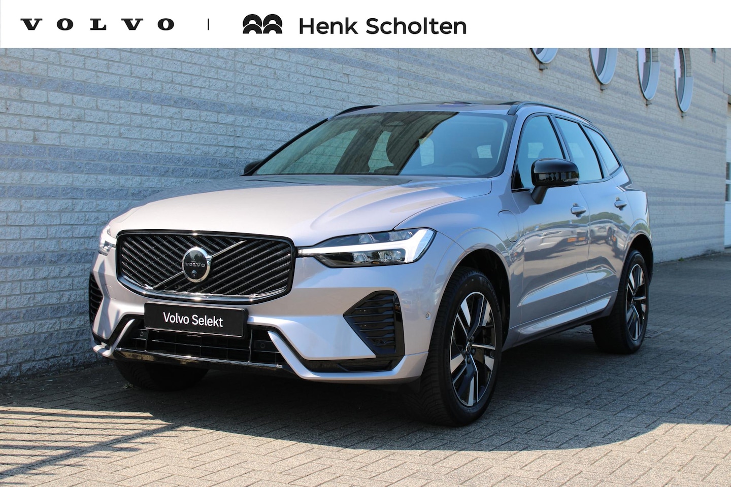 Volvo XC60 - 2.0 T6 Plug-in hybrid AWD Plus Dark 2.0 T6 Plug-in hybrid AWD Plus Dark - AutoWereld.nl