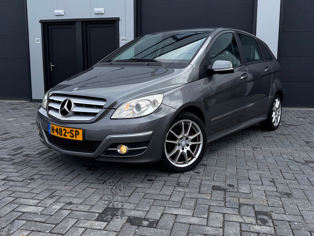 Mercedes-Benz B-klasse - 180 Business Class/NW APK//TOP STAAT/ - AutoWereld.nl