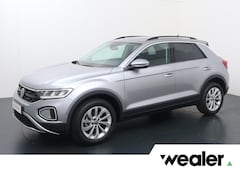 Volkswagen T-Roc - Life Edition 1.0 85 kW / 116 pk TSI SUV 6 versn. | Navigatie | Climatronic | Stoel pakket