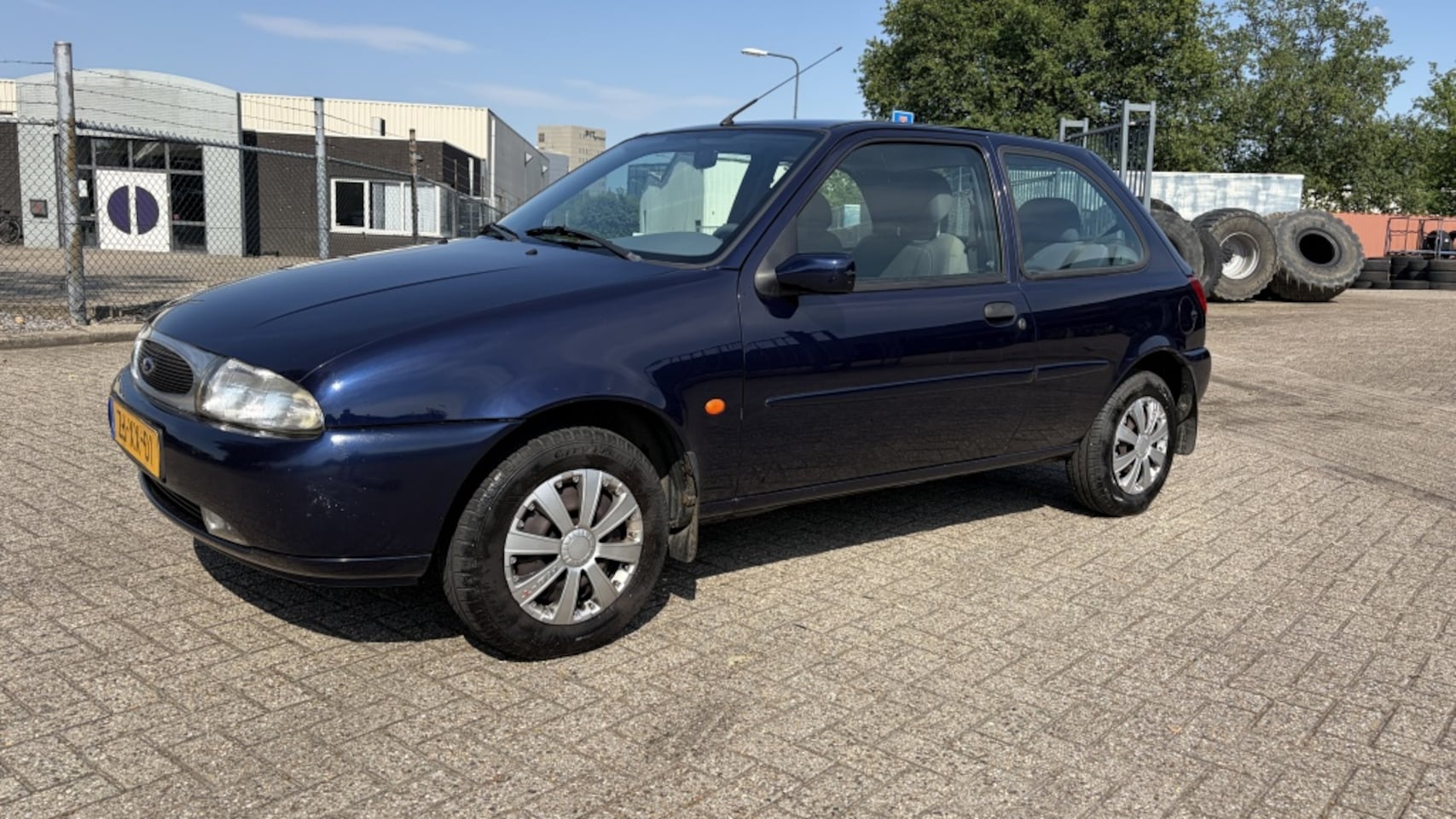Ford Fiesta - 1.3-16V Trend 1.3-16V Trend - AutoWereld.nl