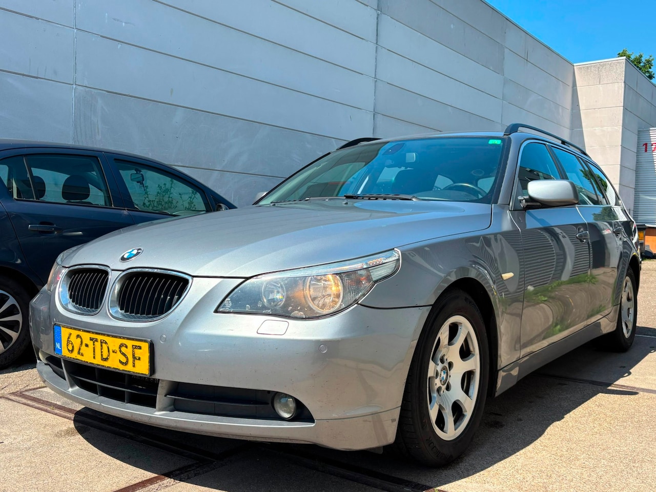 BMW 5-serie Touring - 523i Executive/NW APK/AUTOMAAT/3DE EIG - AutoWereld.nl